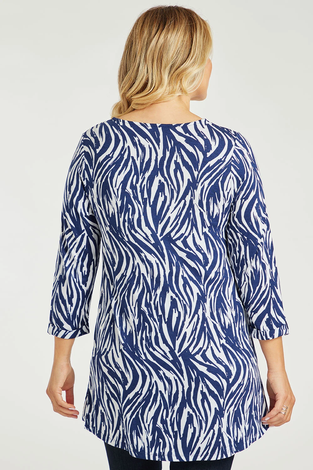 3/4 Sleeve Abstract Zebra Print Blouse - Image 4