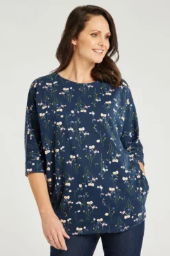3/4 Sleeve Pressed Floral Batwing Tunic