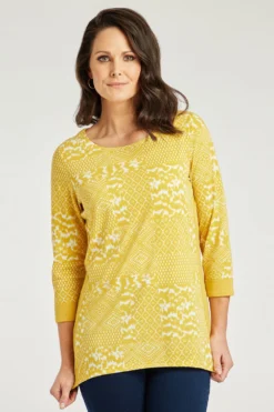 3/4 Sleeve Tonal Patchwork Panel Design Top