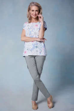 Short Sleeve Woven Floral Outline Top