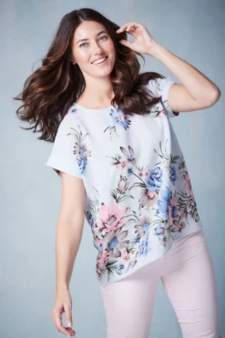 Short Sleeve Floral Design Top