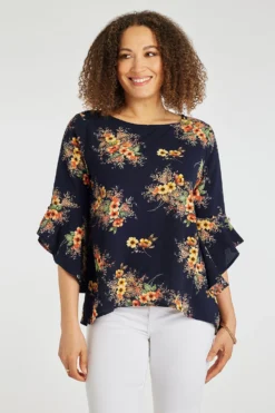 Stella Morgan - 3/4 Sleeve Floral Blouse With Hanky Hem Design
