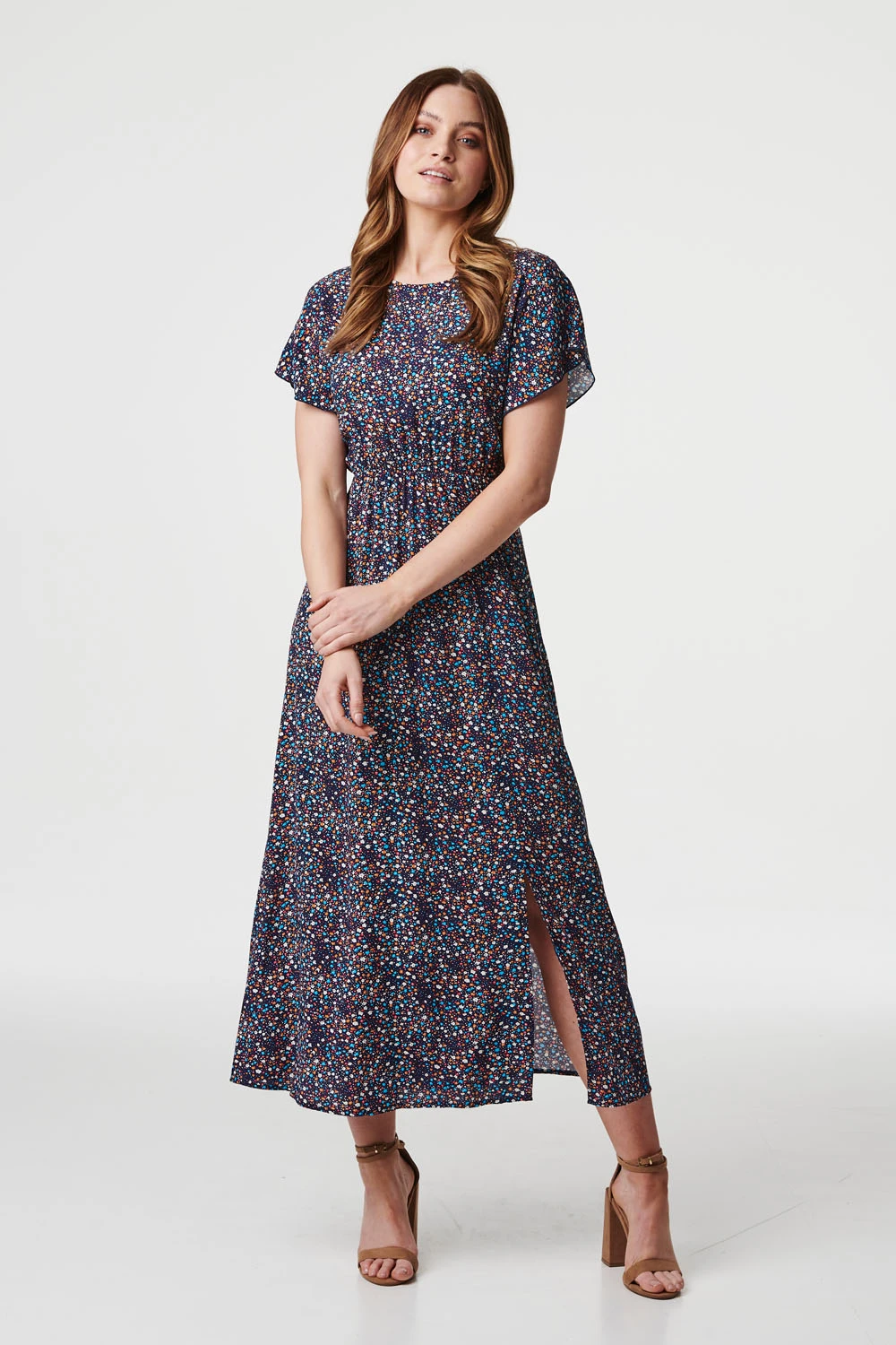 Izabel London – Floral Round Neck Maxi Dress - Image 2
