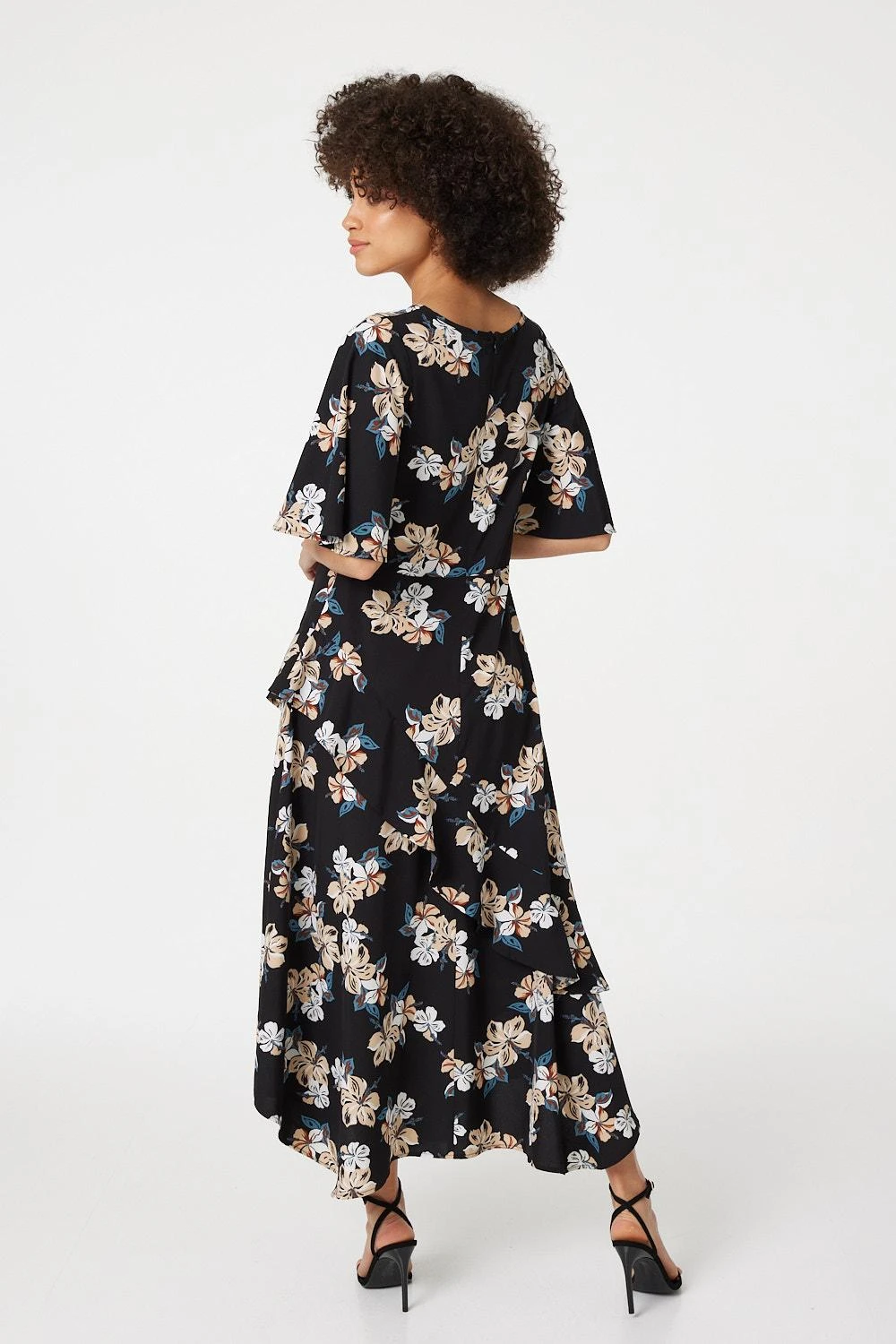 Izabel London – Floral Layered Hem Maxi Dress - Image 3