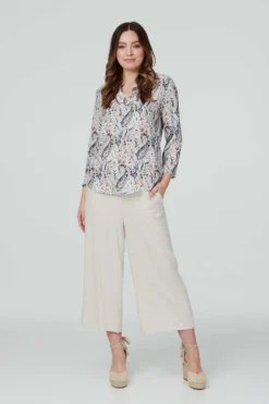 Izabel London – Paisley Collarless Blouse