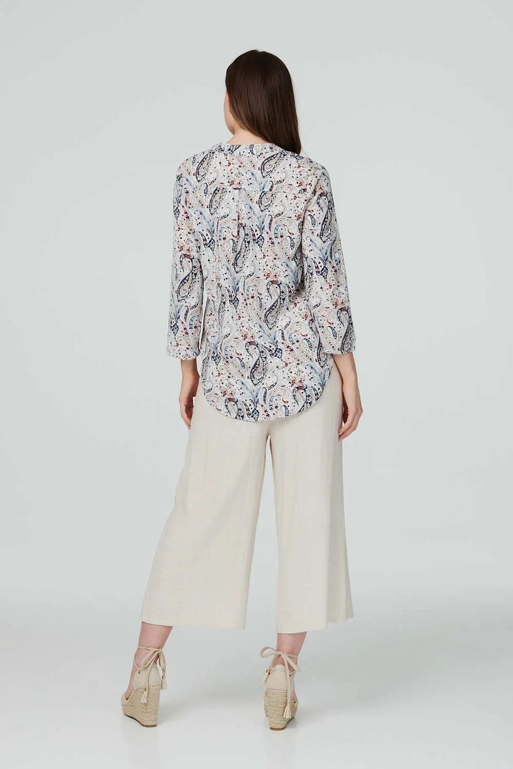 Izabel London – Paisley Collarless Blouse - Image 3